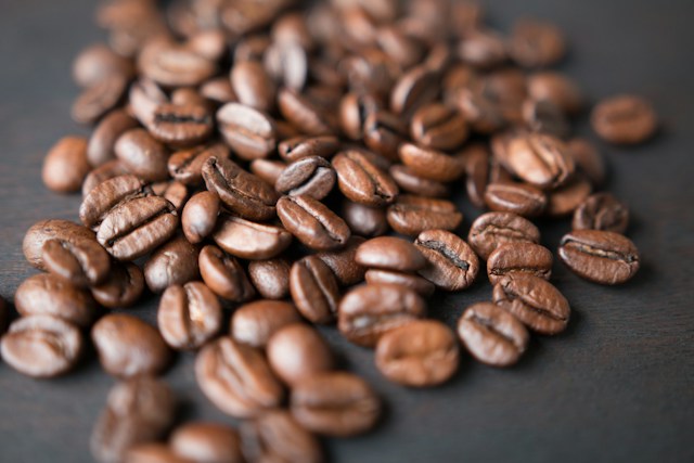 mark-daynes-QKylkd3HS6o-unsplash Organic Washed Arabica Coffee Beans