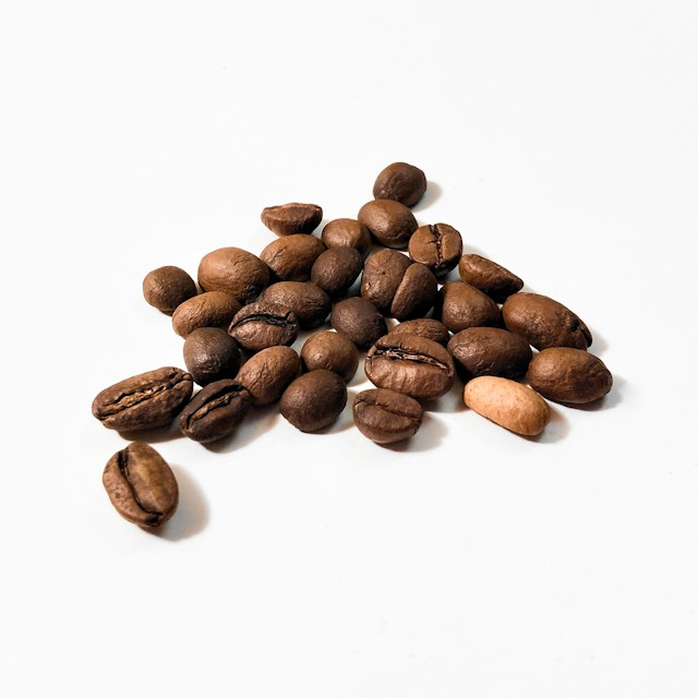 phil-desforges-fjrl9YBYEL0-unsplash Organic Washed Arabica Coffee Beans